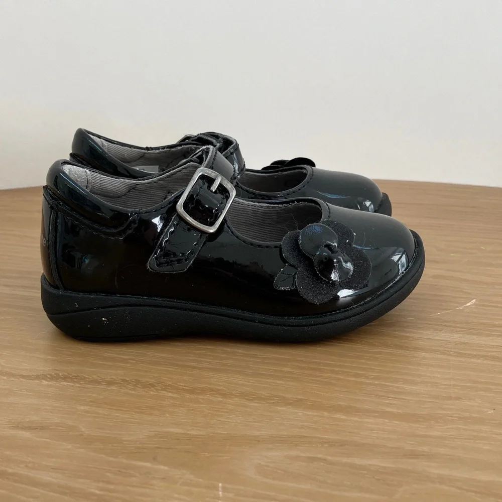 Stride Rite Mary Jane Shoes